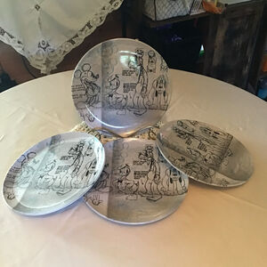 Disney Mickey Mouse and Friends Sketchbook Oval Platter Serving Tray